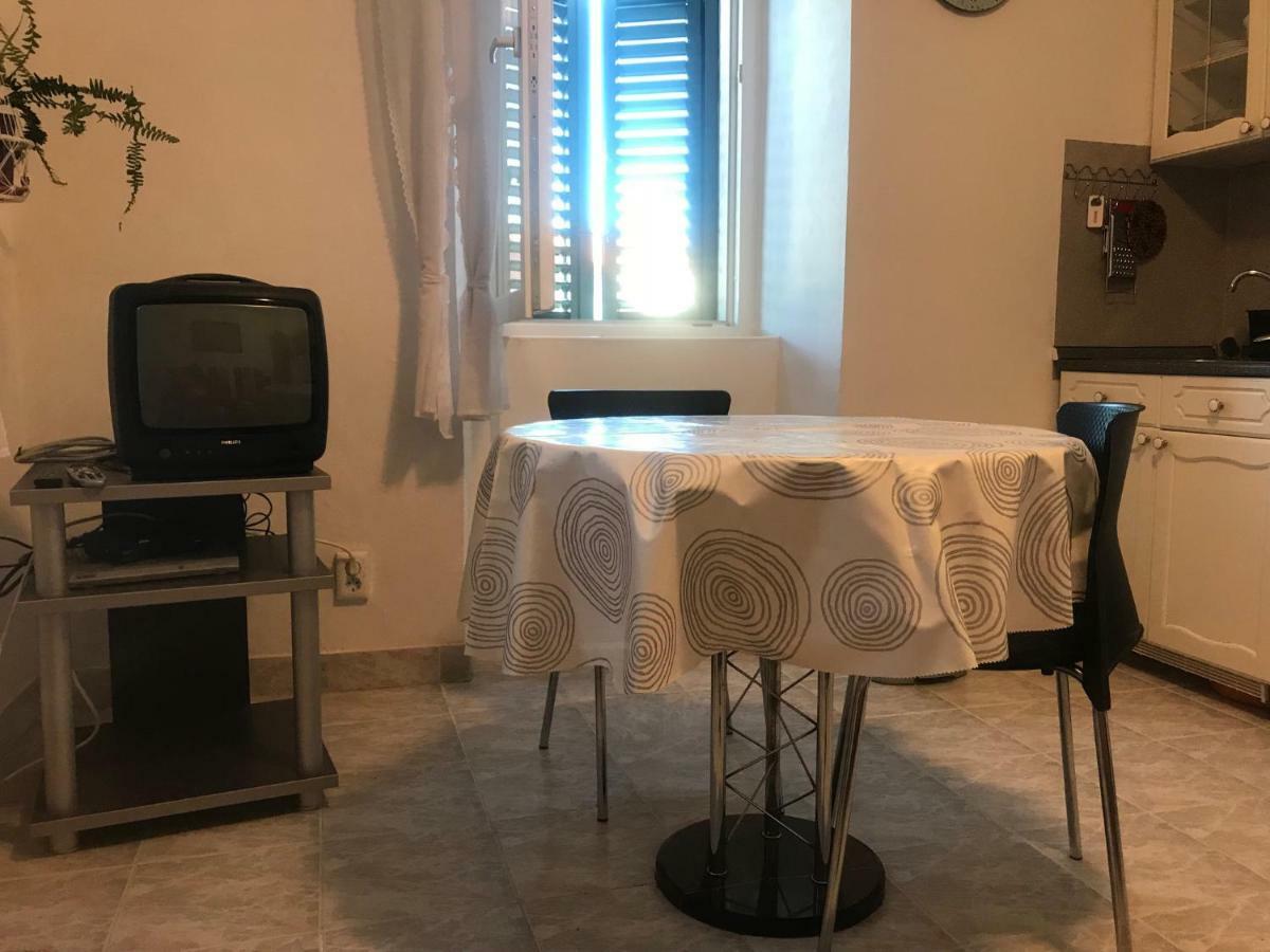 Apartman Gracin Primošten Екстериор снимка